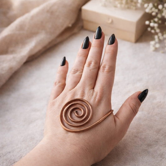 Reiki & Meditatie Spiraal Ring – Handgemaakt in Koper